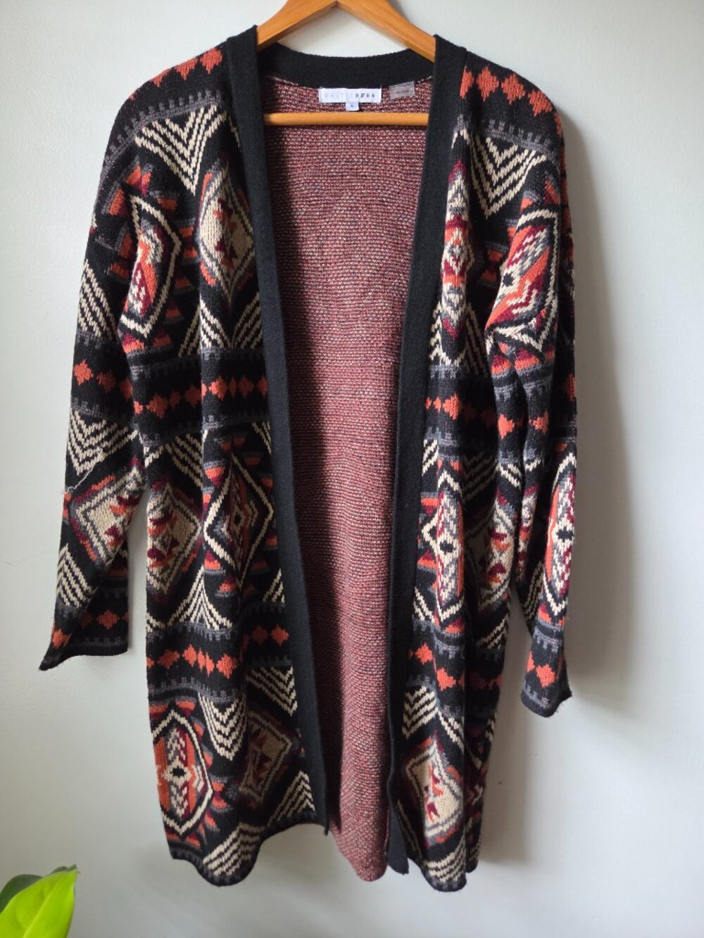 EUC BALTIC BORN SOUTHWESTERN PATTERN OPEN COZY CARDIGAN SIZE SMALL